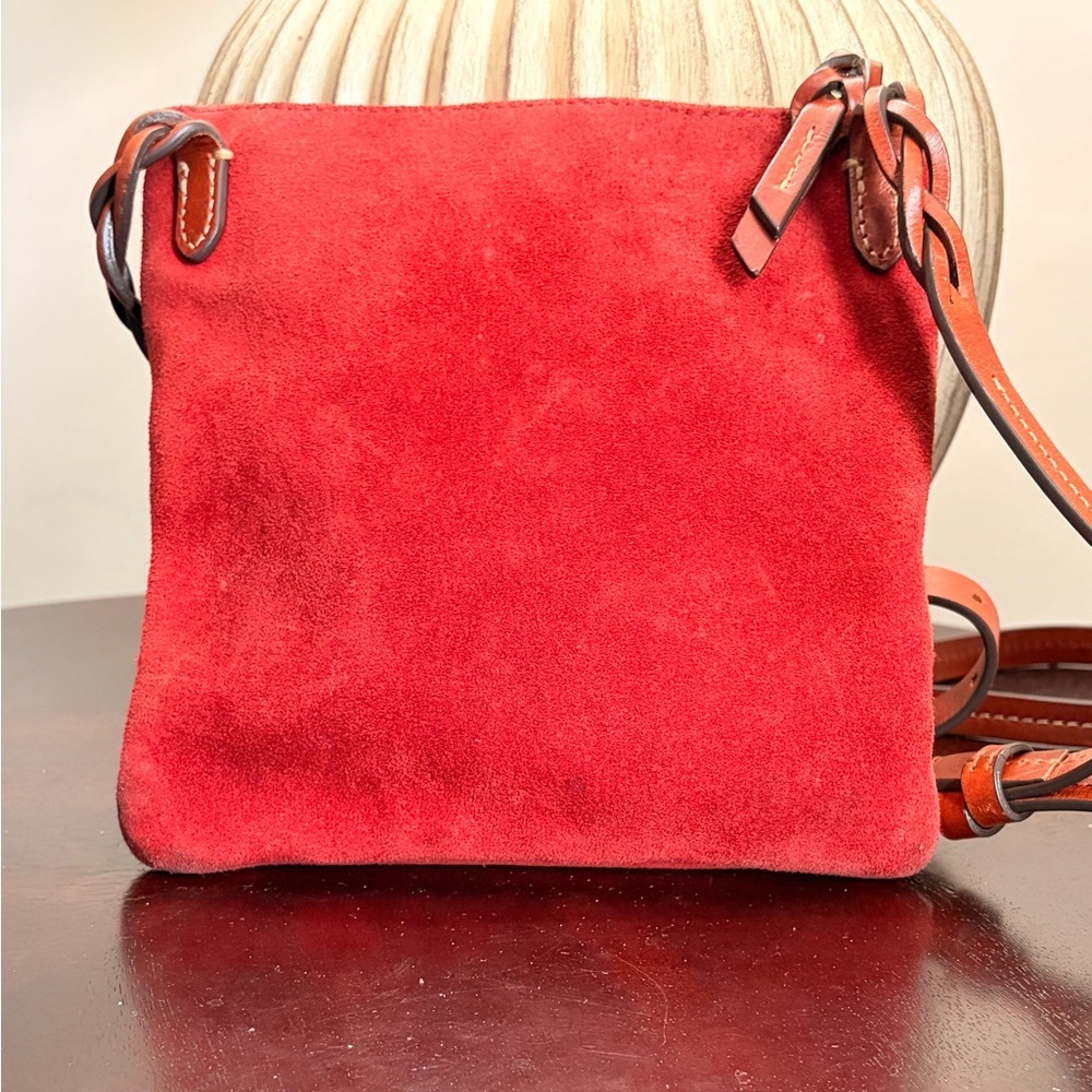 Vintage Dooney & Bourke Burnt Orange Suede Crossbody | Brass Hardware | 90s - Picture 3 of 6